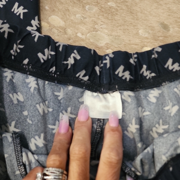 Michael Kors Blue and White Sweatpants Relaxed Fit - Picture 2 of 3